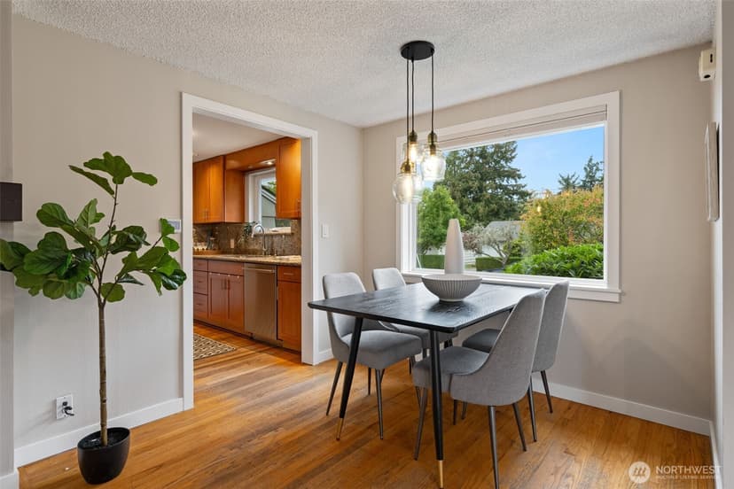 Property photo for 5305 SW Orleans Street, Seattle photo 9