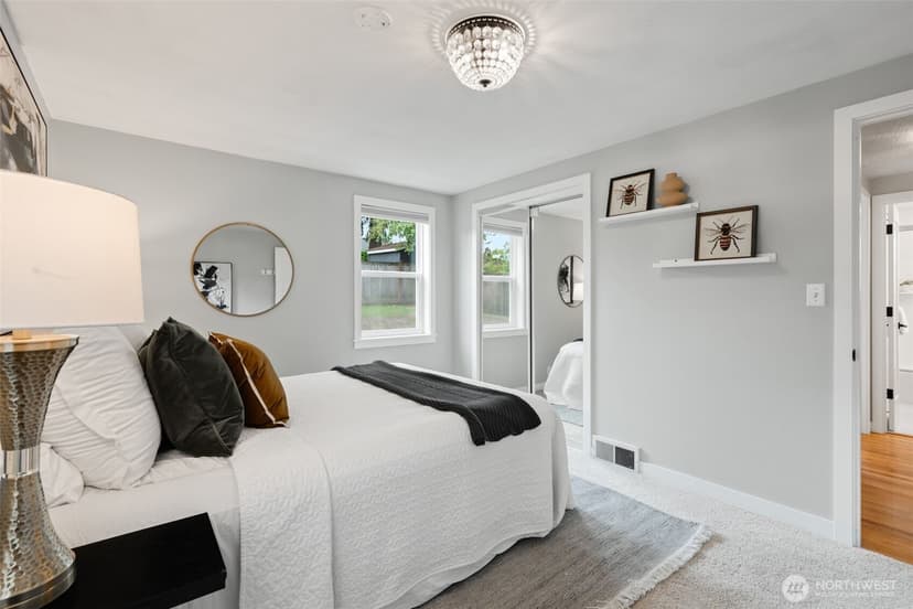 Property photo for 5305 SW Orleans Street, Seattle photo 19