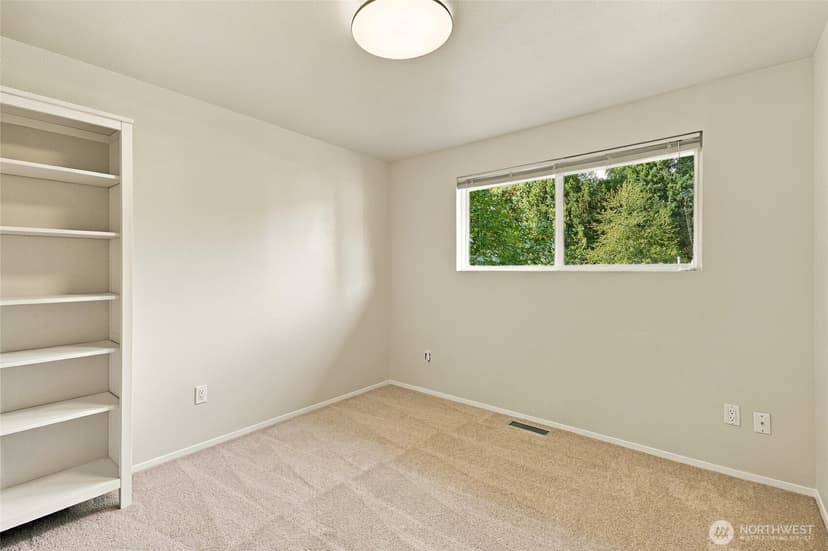Property photo for 13544 127th Avenue NE, Kirkland photo 16