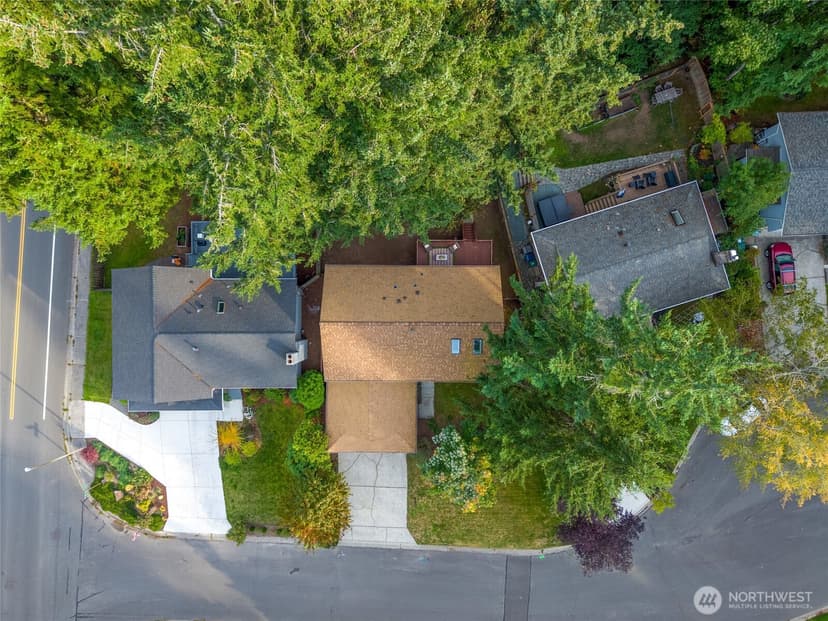 Property photo for 13544 127th Avenue NE, Kirkland photo 32