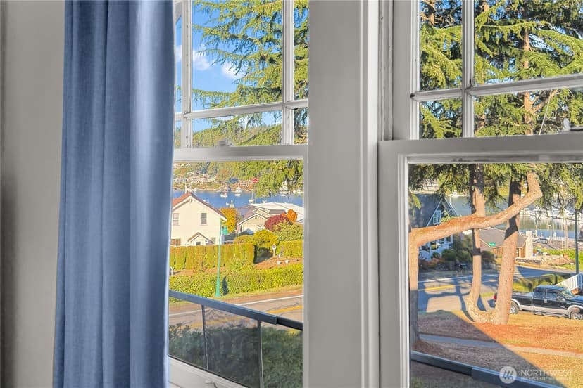 Property photo for 3406 Rosedale Street NW, Gig Harbor photo 5