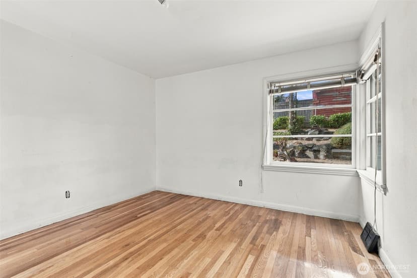 Property photo for 1317 California Avenue SW, Seattle photo 15
