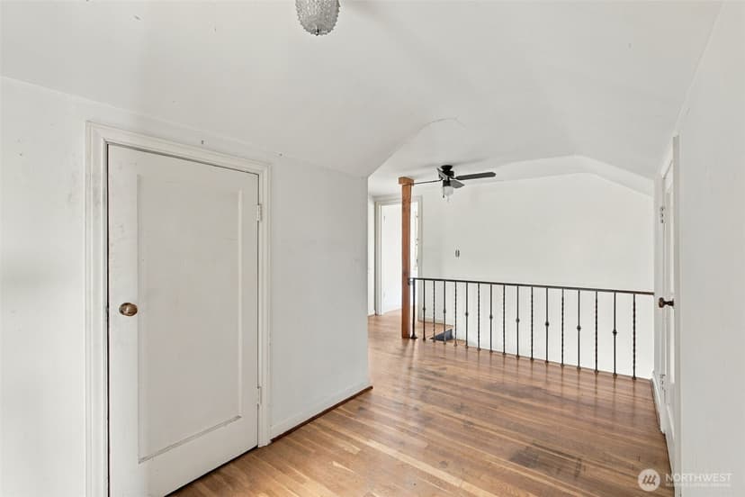Property photo for 1317 California Avenue SW, Seattle photo 22