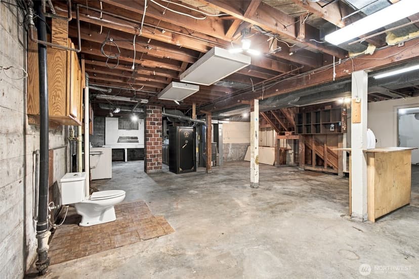 Property photo for 1317 California Avenue SW, Seattle photo 26