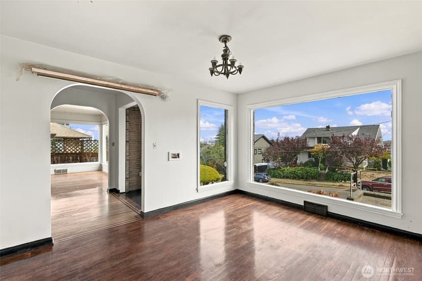 Property photo for 1317 California Avenue SW, Seattle photo 12