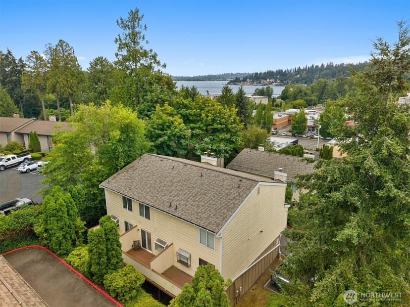 Property photo for 11802 98th Avenue NE #B6, Kirkland photo 22