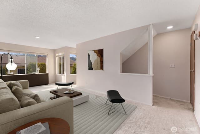 Property photo for 11802 98th Avenue NE #B6, Kirkland photo 4