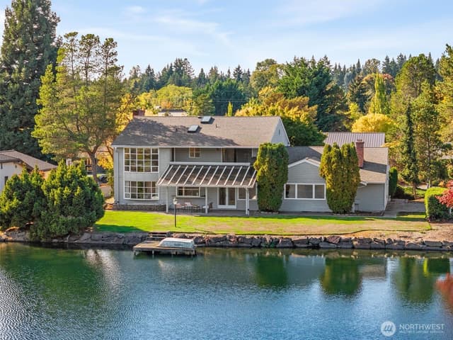 Property photo for 1350 85th Avenue NE, Clyde Hill