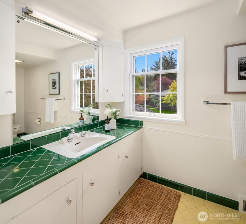 Property photo for 1512 Arboretum Place E, Seattle photo 25