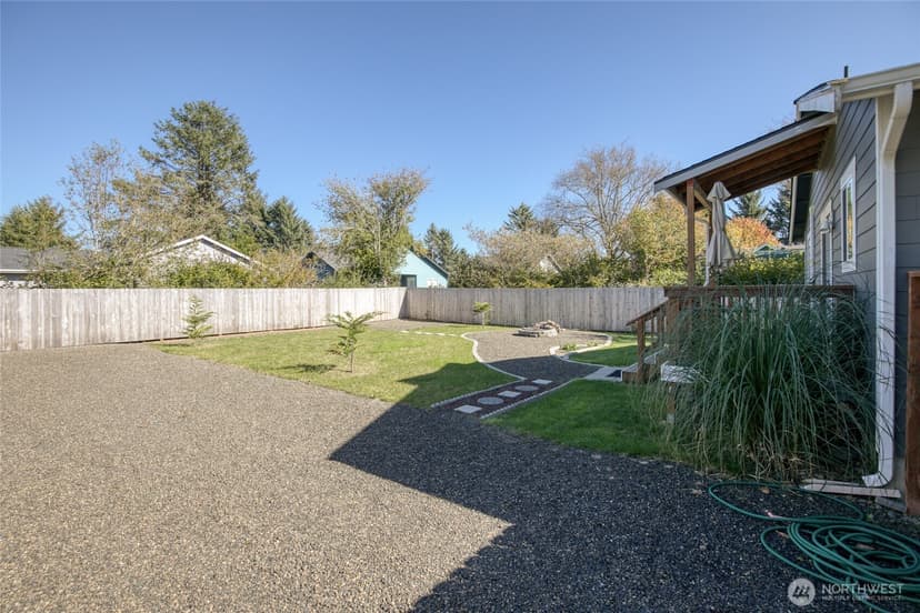 Property photo for 164 N Oar Loop NW, Ocean Shores photo 25