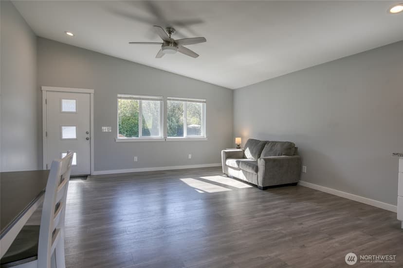 Property photo for 164 N Oar Loop NW, Ocean Shores photo 10