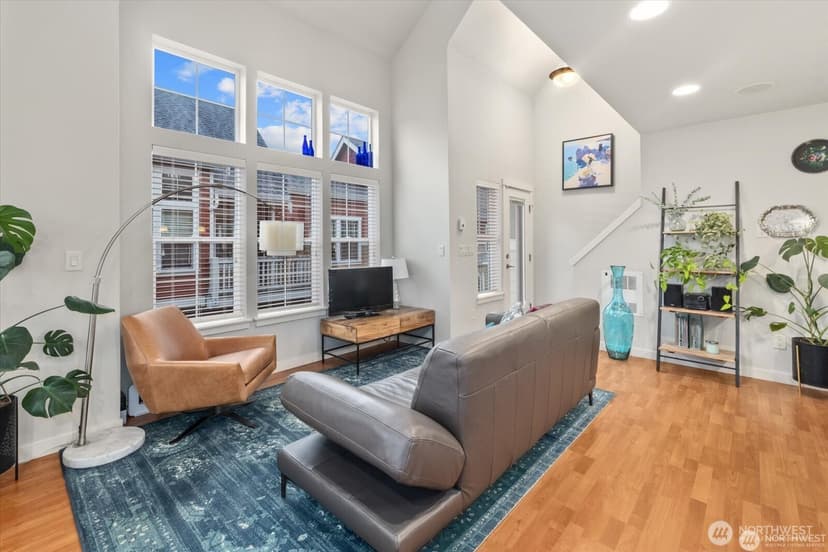 Property photo for 5912 31st Avenue SW, Seattle photo 5