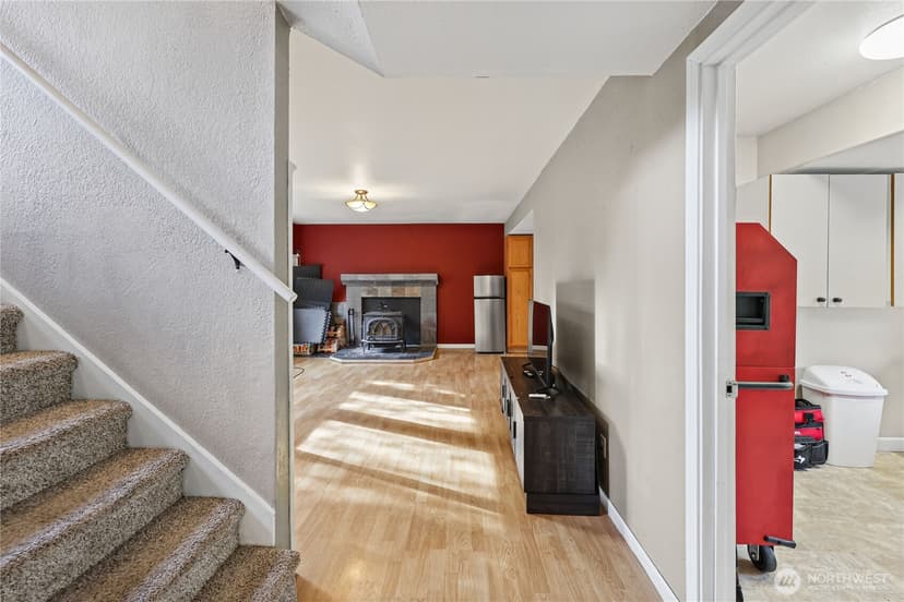 Property photo for 2072 Sidney Avenue, Port Orchard photo 12