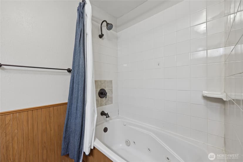Property photo for 2072 Sidney Avenue, Port Orchard photo 20