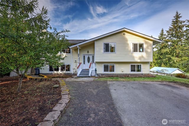 Property photo for 2072 Sidney Avenue, Port Orchard
