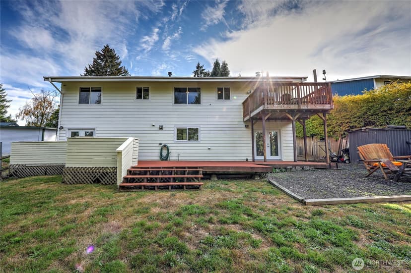 Property photo for 2072 Sidney Avenue, Port Orchard photo 10