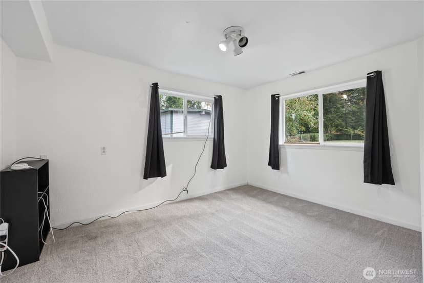Property photo for 2072 Sidney Avenue, Port Orchard photo 25