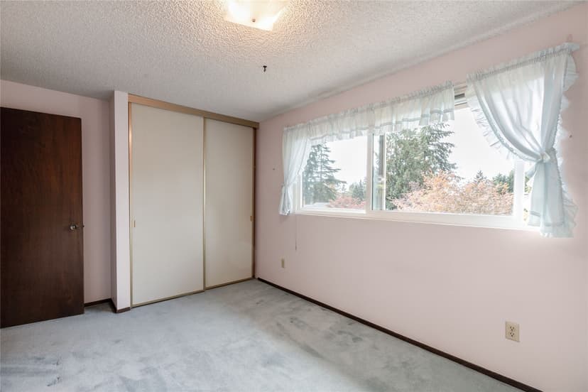 Property photo for 16321 NE 98th Street, Redmond photo 32