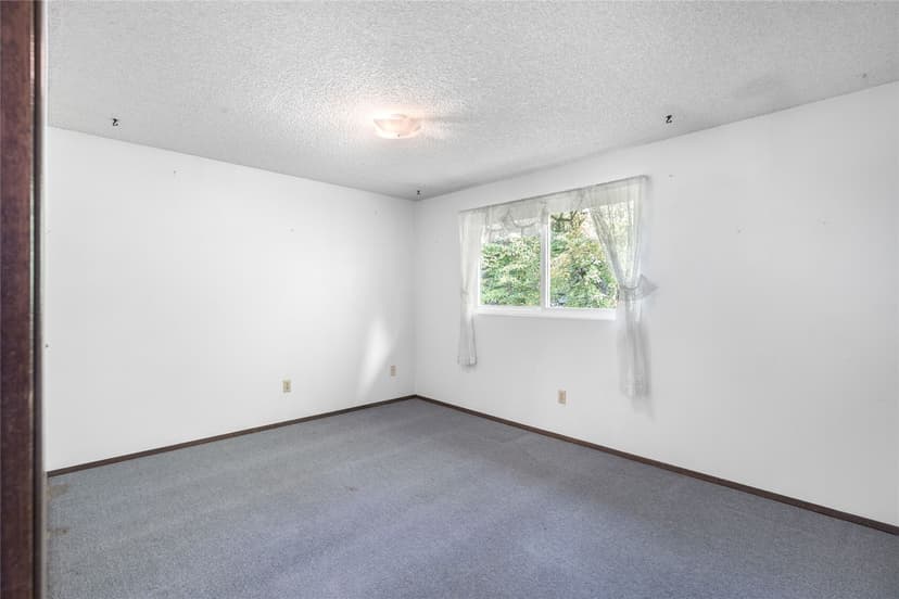 Property photo for 16321 NE 98th Street, Redmond photo 22