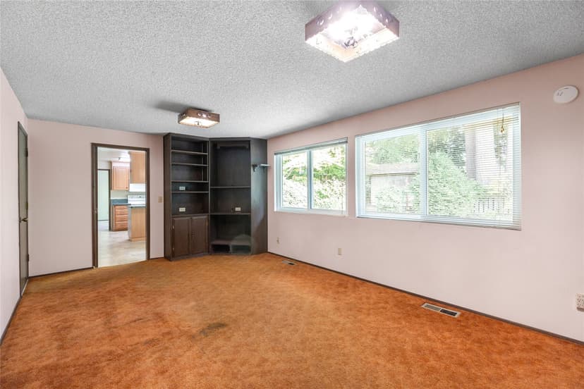 Property photo for 16321 NE 98th Street, Redmond photo 19