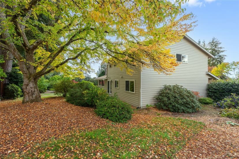 Property photo for 16321 NE 98th Street, Redmond photo 36