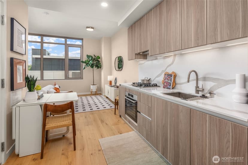 Property photo for 10232 NE 10th Street #602, Bellevue photo 3