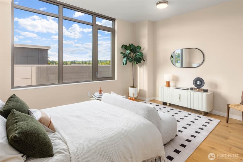 Property photo for 10232 NE 10th Street #602, Bellevue photo 6