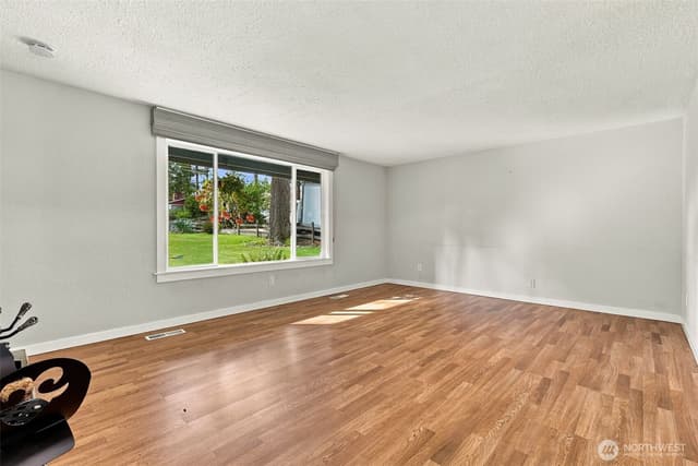 Property photo for 12501 80th Avenue E, Puyallup photo 5