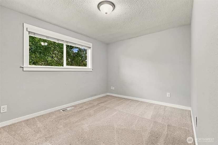 Property photo for 12501 80th Avenue E, Puyallup photo 13