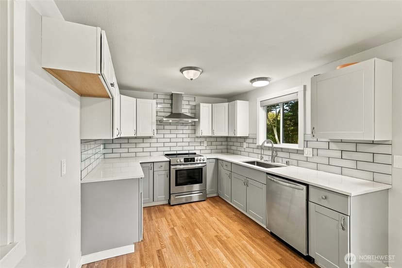 Property photo for 12501 80th Avenue E, Puyallup photo 9