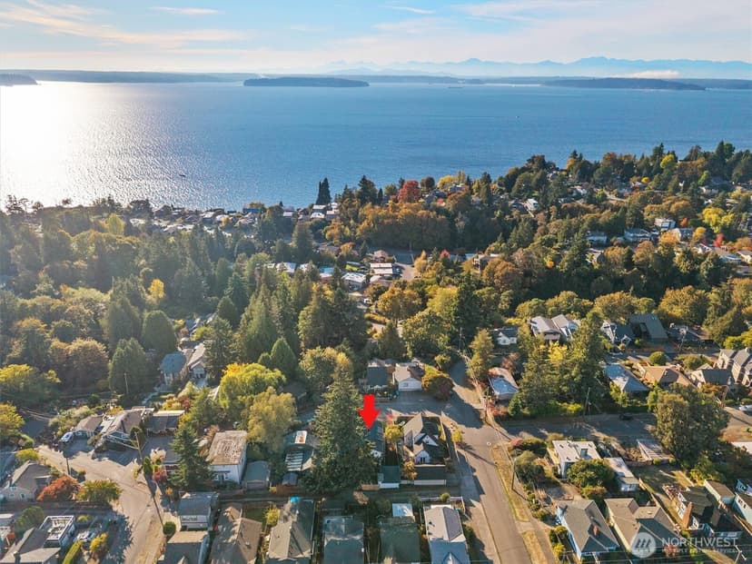 Property photo for 6706 Holly Place SW, Seattle photo 33