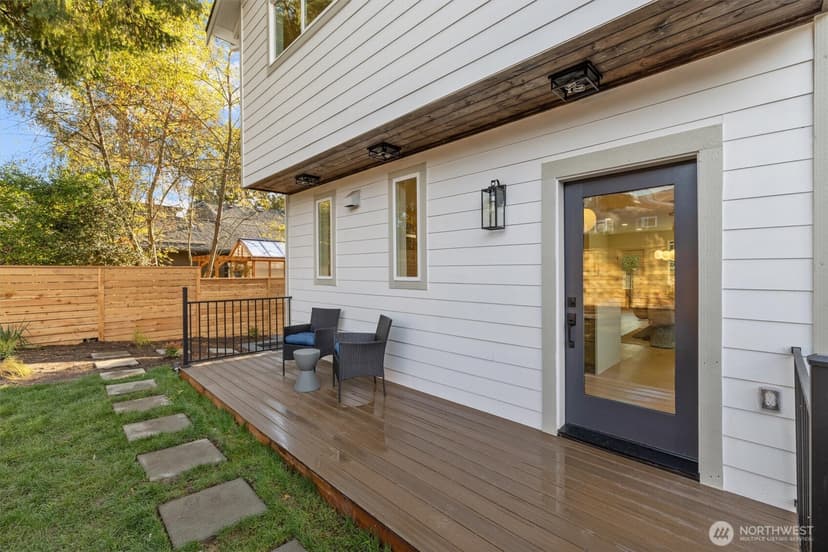 Property photo for 6706 Holly Place SW, Seattle photo 16