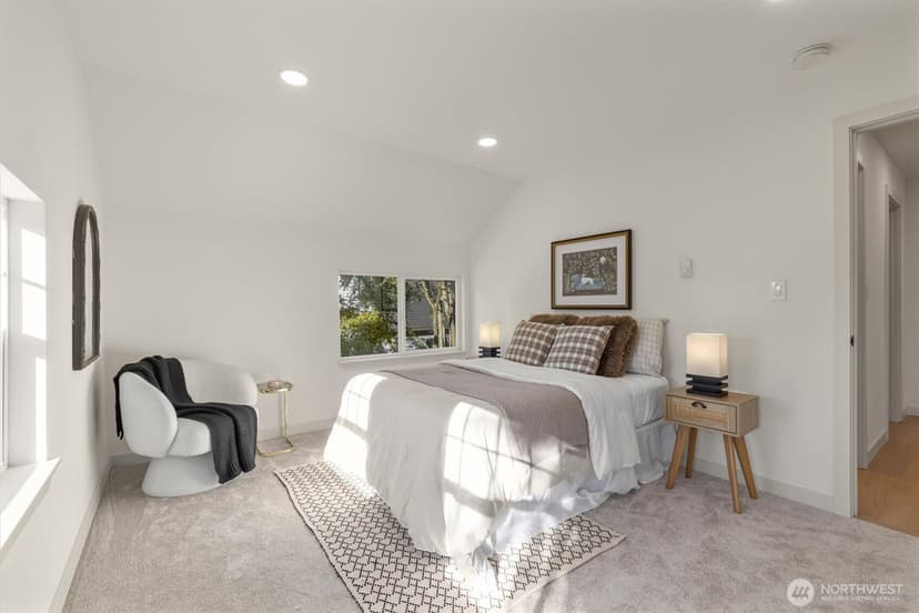 Property photo for 6706 Holly Place SW, Seattle photo 21