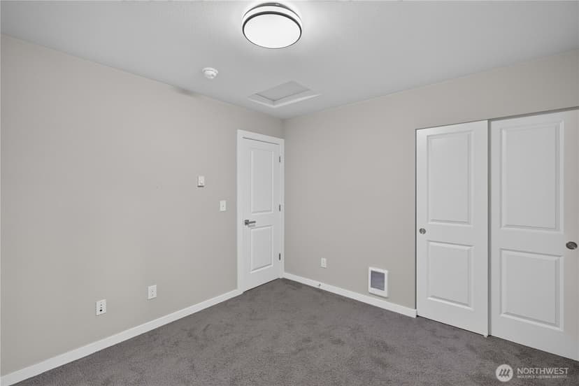 Property photo for 12909 20th Drive W #A, Everett photo 32