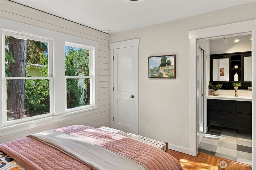 Property photo for 9051 2nd Avenue NW, Seattle photo 19
