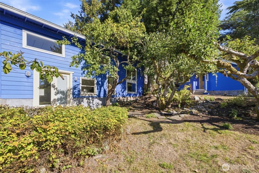 Property photo for 9051 2nd Avenue NW, Seattle photo 32