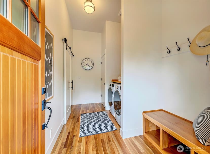 Property photo for 4416 6th Avenue NW, Seattle photo 2