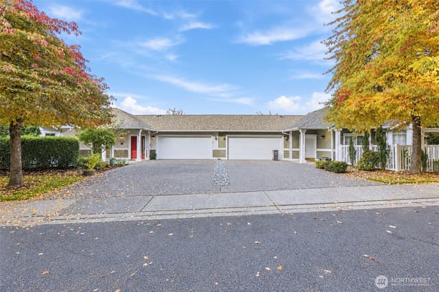 Property photo for 22526 SE 45th Place #2655, Issaquah photo 4