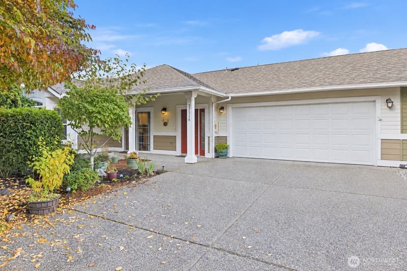 Property photo for 22526 SE 45th Place #2655, Issaquah photo 3