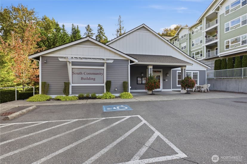 Property photo for 22526 SE 45th Place #2655, Issaquah photo 34