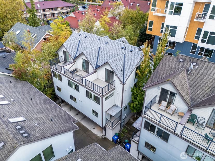 Property photo for 2524 Yale Avenue E #A, Seattle photo 30