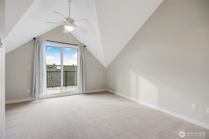 Property photo for 2524 Yale Avenue E #A, Seattle photo 19