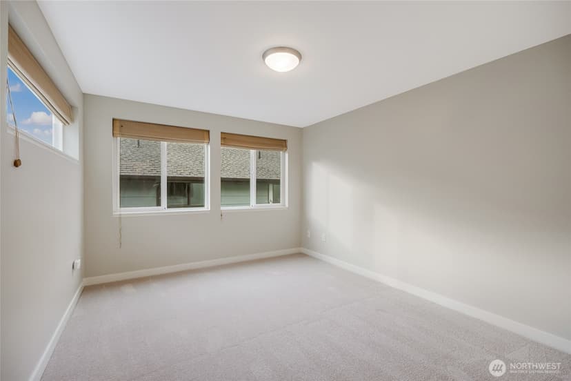 Property photo for 2524 Yale Avenue E #A, Seattle photo 14