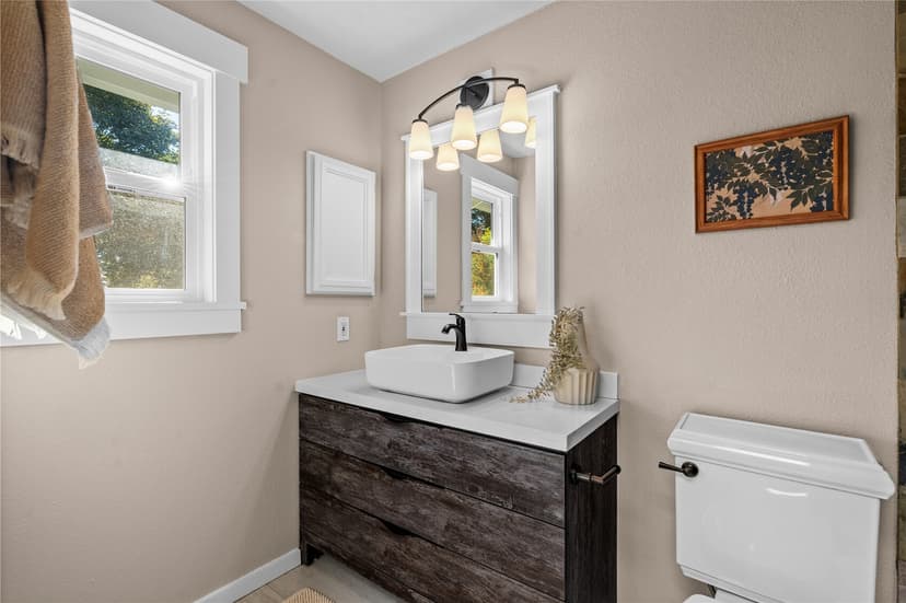 Property photo for 15317 NE 108th Place, Redmond photo 25
