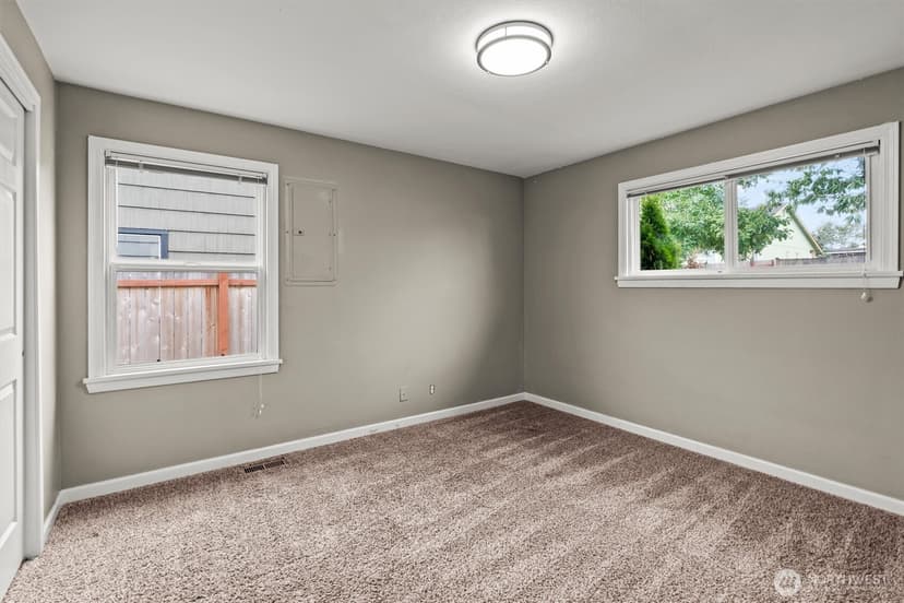Property photo for 304 125th Street, Tacoma photo 20