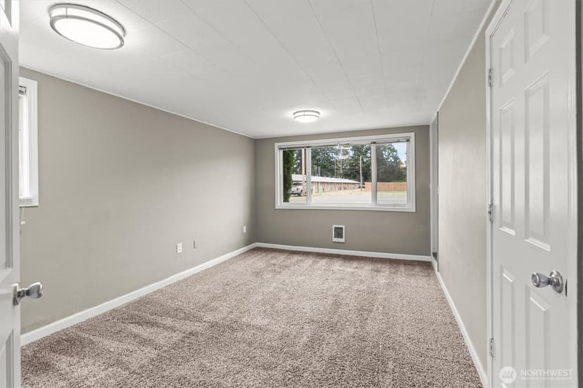 Property photo for 304 125th Street, Tacoma photo 23