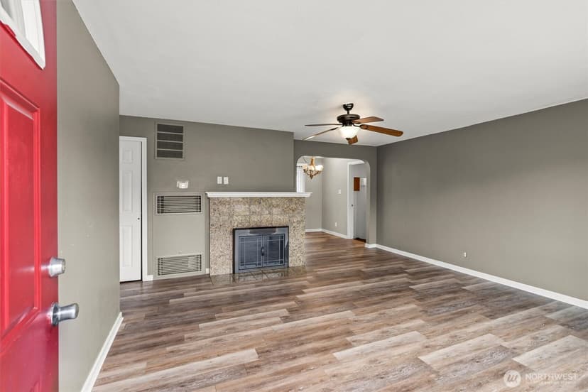Property photo for 304 125th Street, Tacoma photo 10