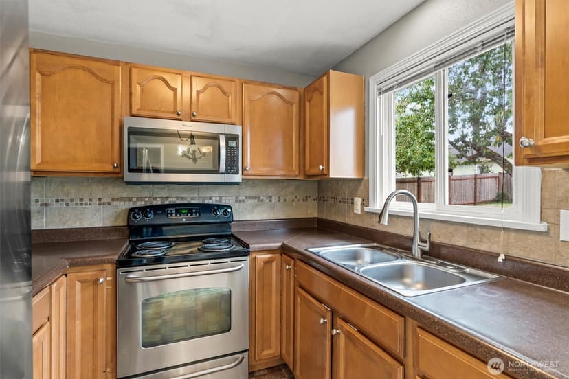 Property photo for 304 125th Street, Tacoma photo 17
