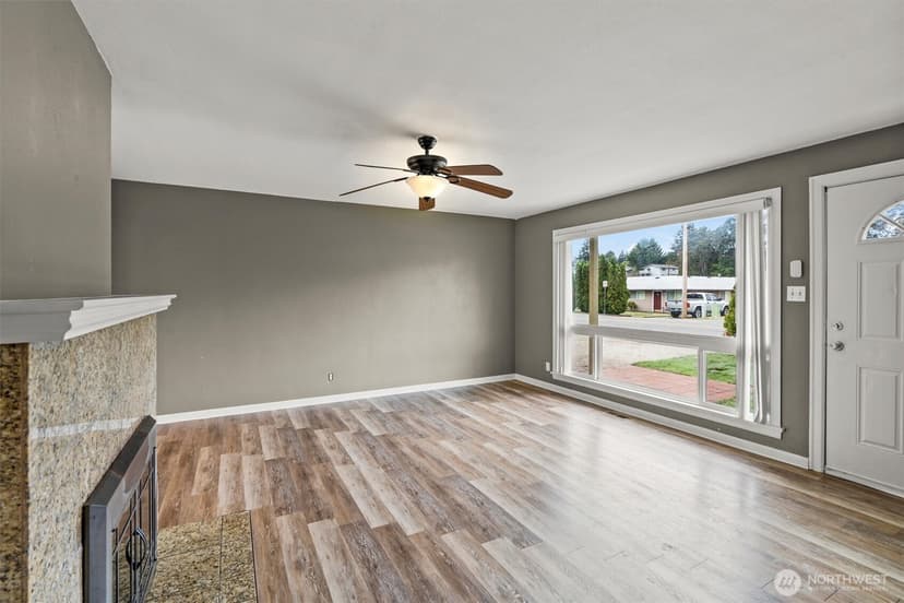Property photo for 304 125th Street, Tacoma photo 11