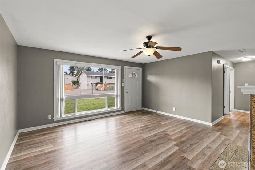 Property photo for 304 125th Street, Tacoma photo 12